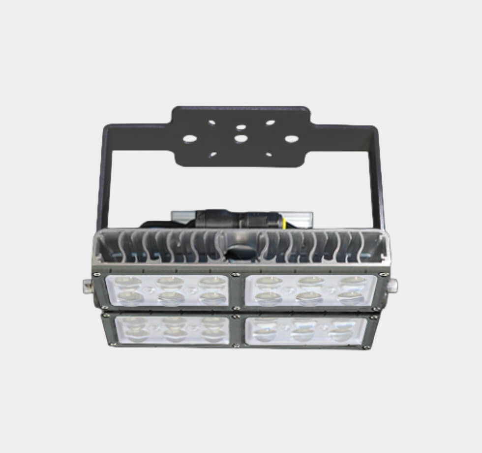 水銀灯代替高天井LED